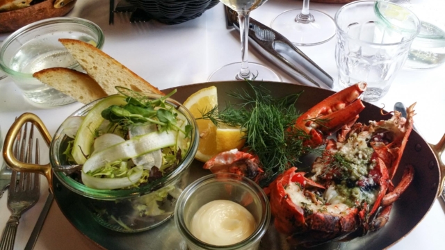 En halv hummer hos Mefisto Bistro & Beværtning