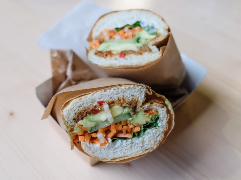 En h&aacute;nh mi sk&aring;ret over hos B&aacute;nh M&igrave; Bandits