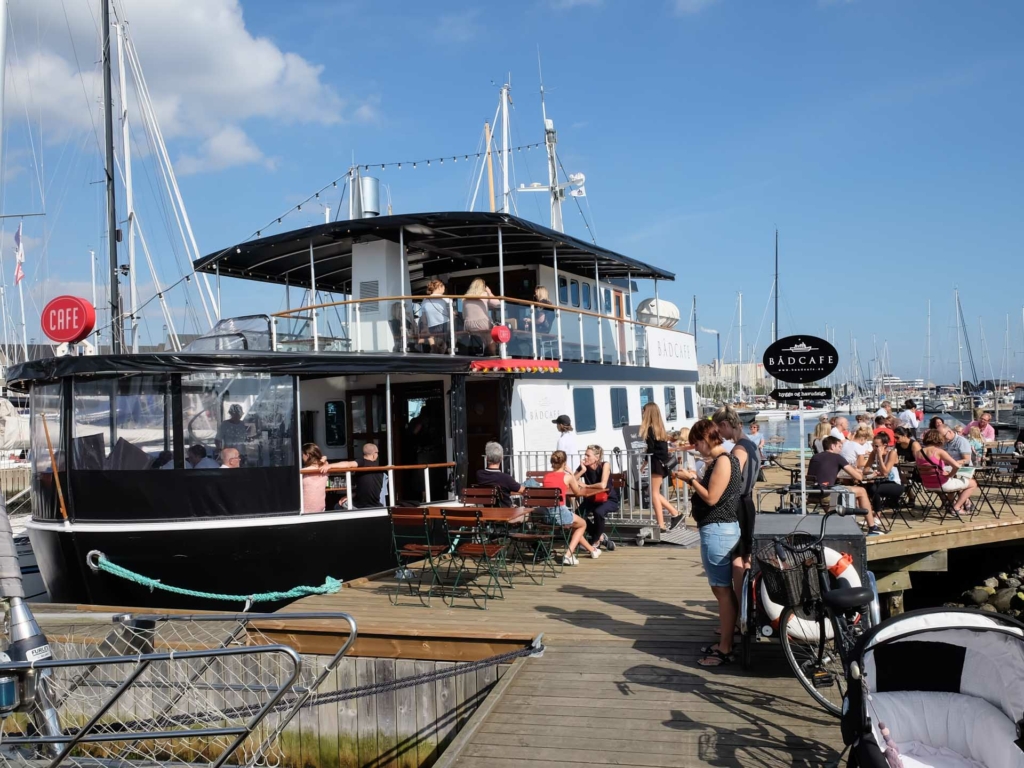 B&aring;dcaf&eacute; p&aring; Marselisborg Havn