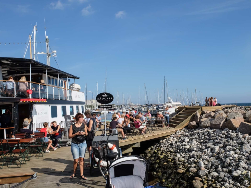 Bådcafé på havnen i Aarhus_-3