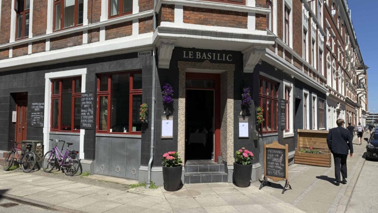 Le Basilic i Mejlgade set udefra