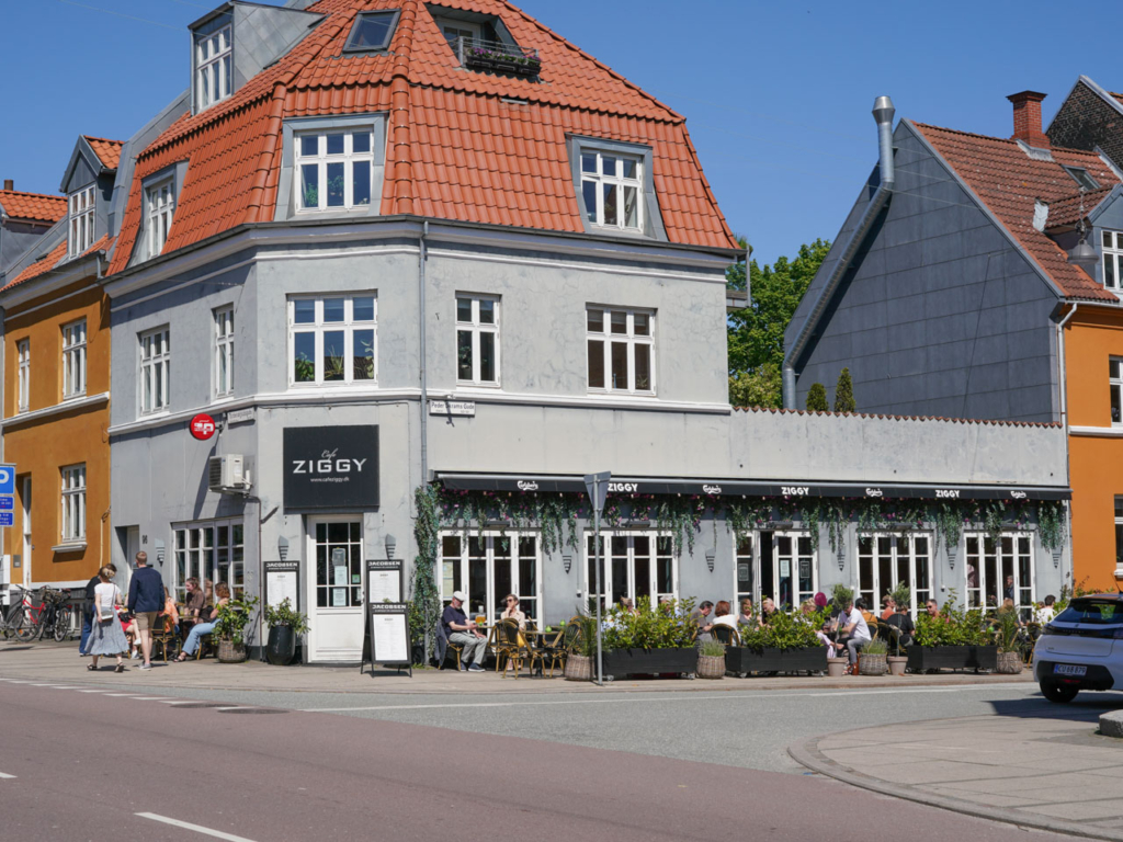 Café Ziggy på Tr&oslash;jborg