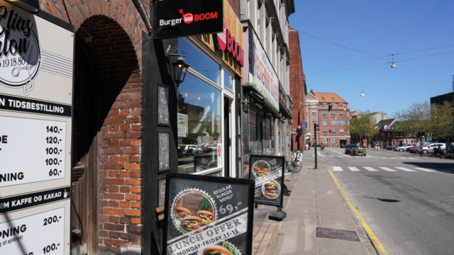 Burger BOOM ved Vesterbro Torv i Aarhus
