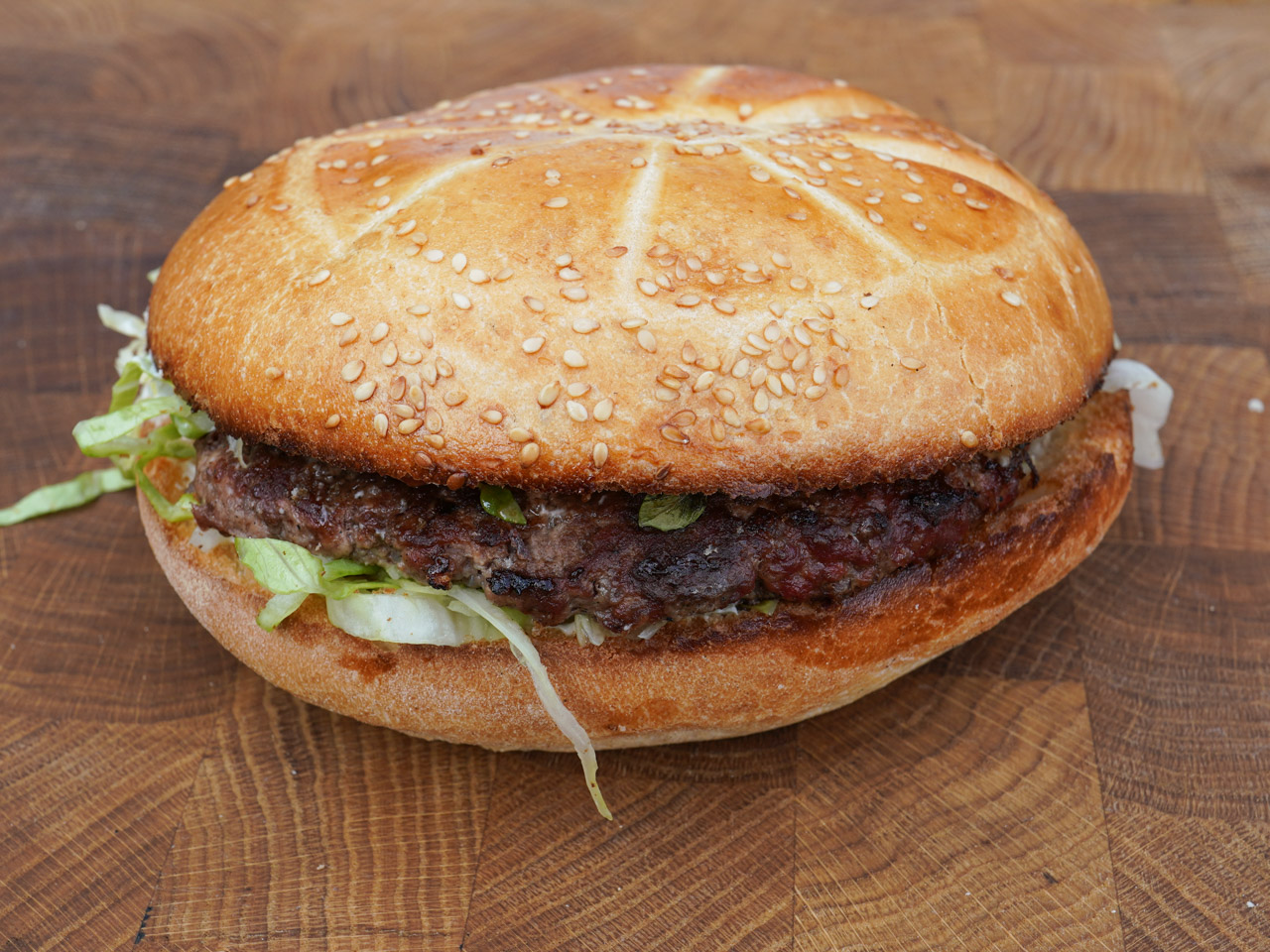 En meget tør burger fra Pita & Burger Master i Hasle