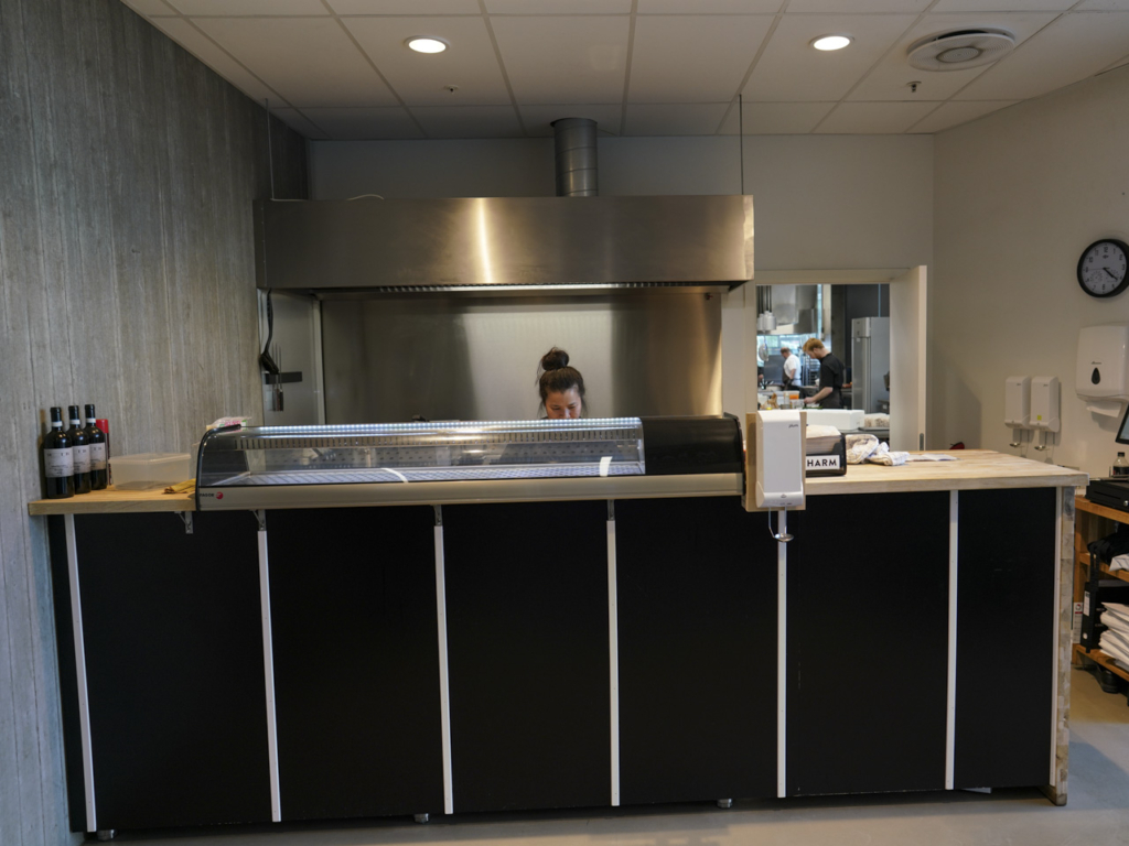 Disken og personale hos Charm på Aarhus &Oslash;