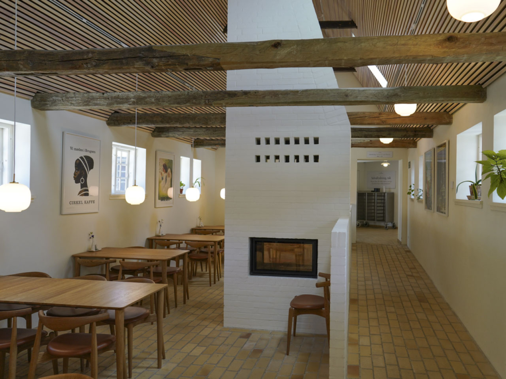 Men stilrene lokaler hos Restaurant G&aelig;stgiverg&aring;rden