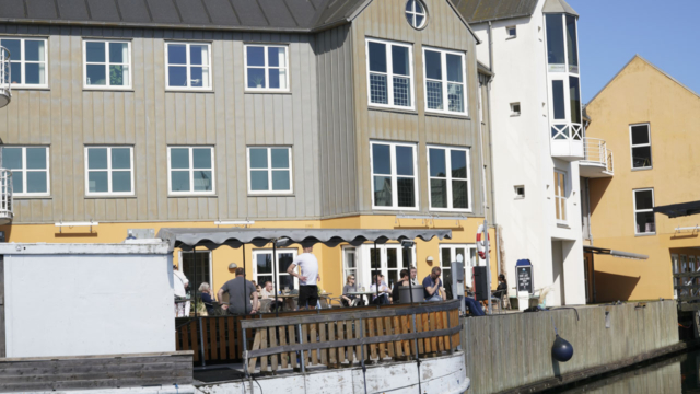 Surf Café på Marselisborg Havn-5
