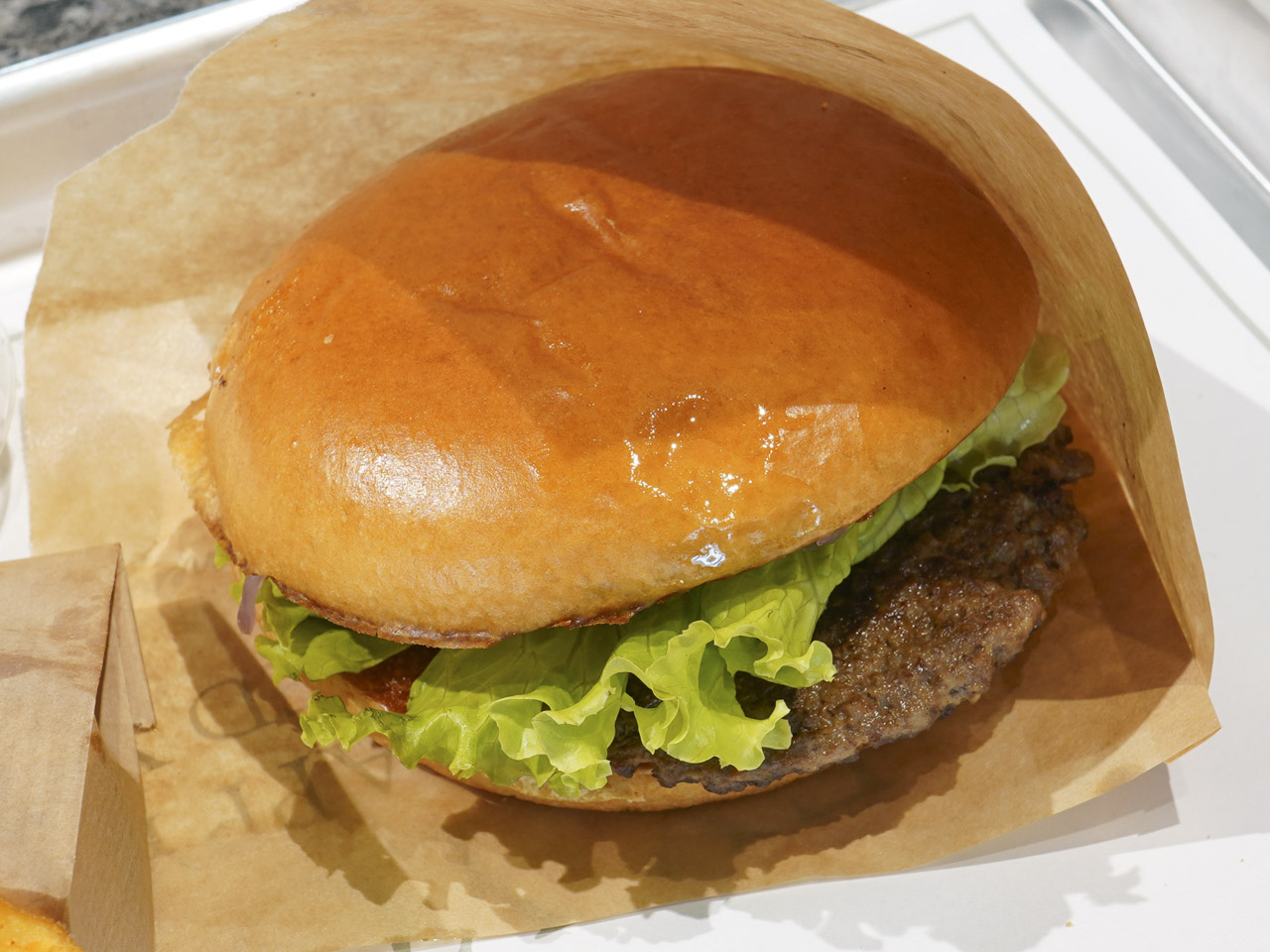 En burger hos The Burger Concept i Viby
