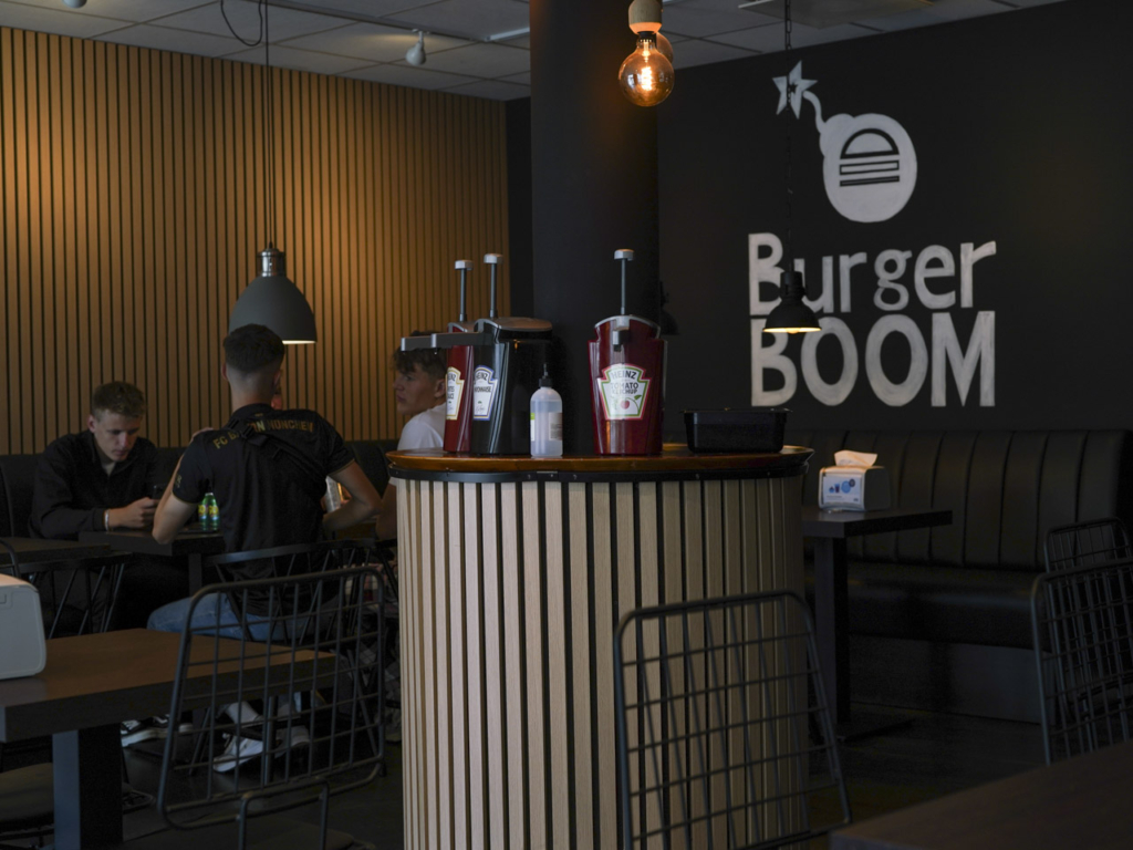 Burger BOOM på Tr&oslash;jborg-10