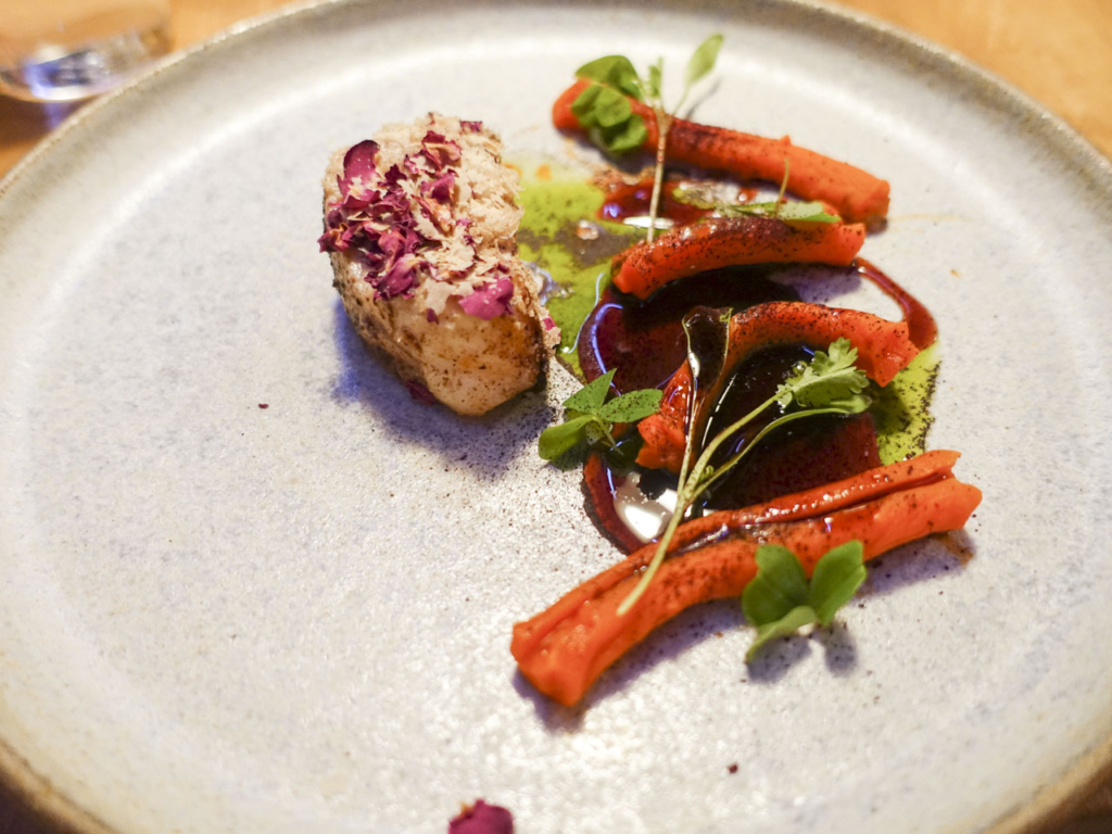 En gr&oslash;n servering hos Substans på Aarhus &Oslash;