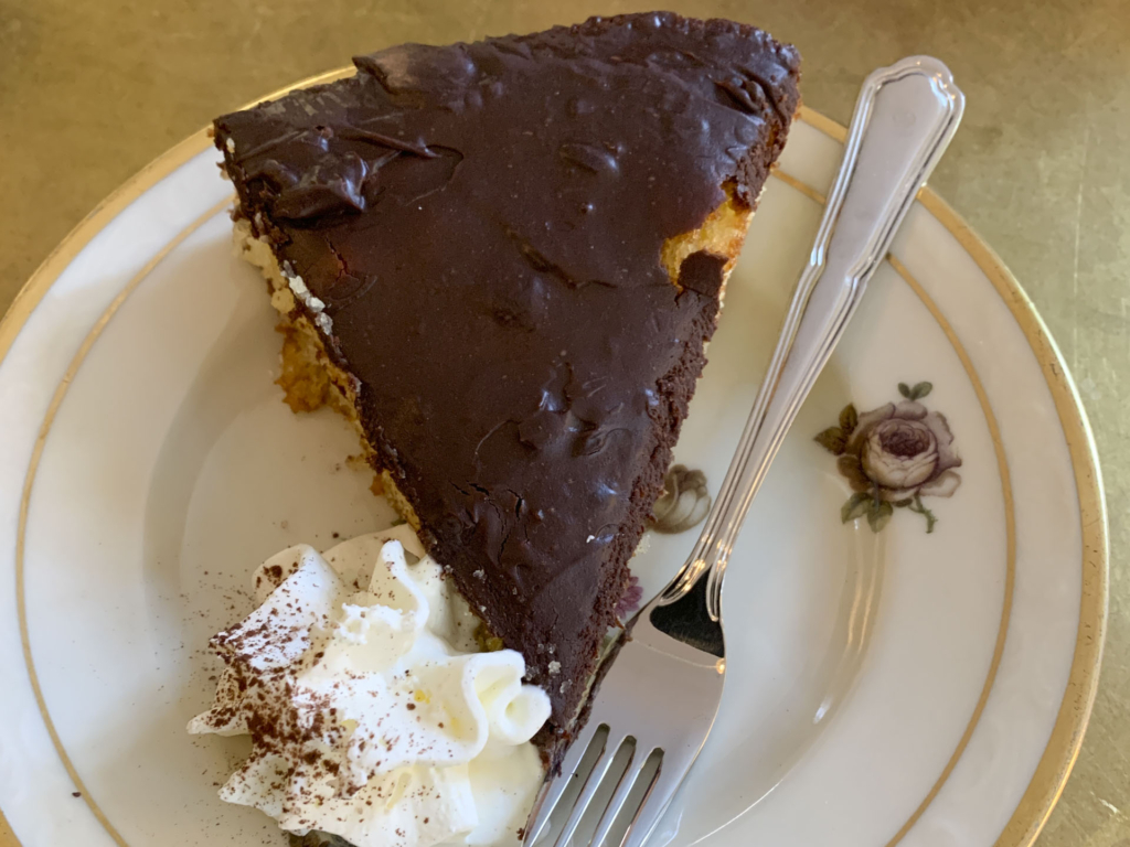 Der er altid en del kager at v&aelig;lge i mellem hos K&Oslash;N caf&eacute;