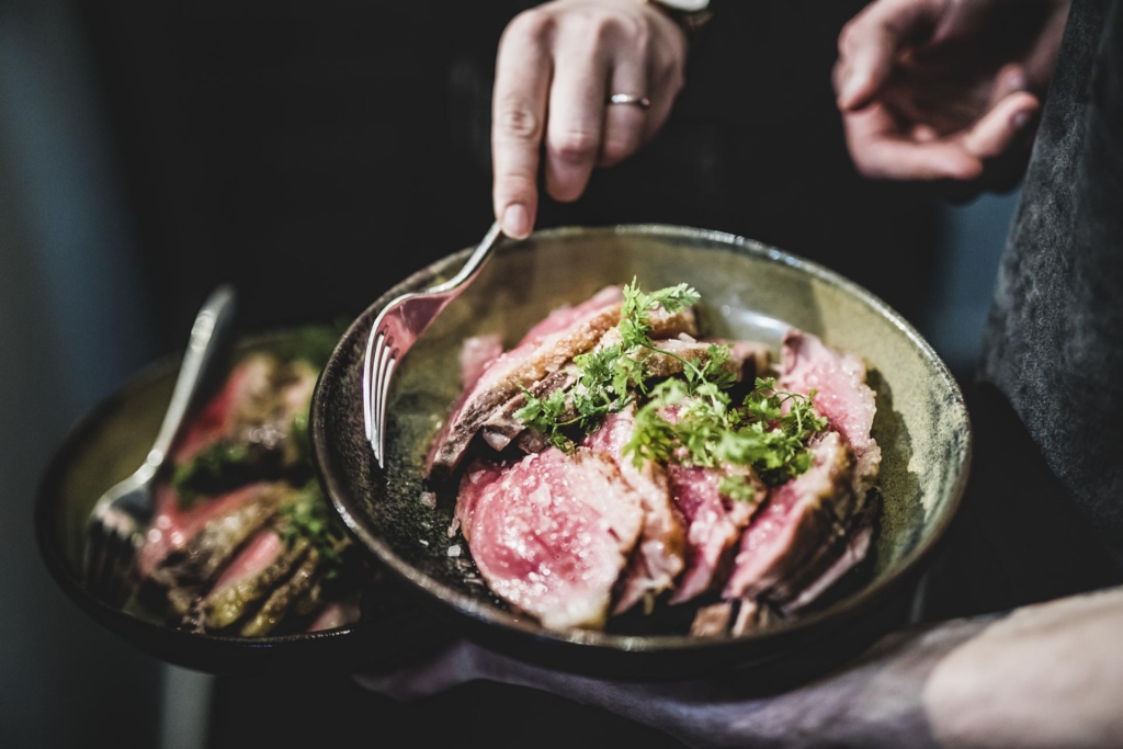 Pivm&oslash;rkt k&oslash;s fra Köd ved åen