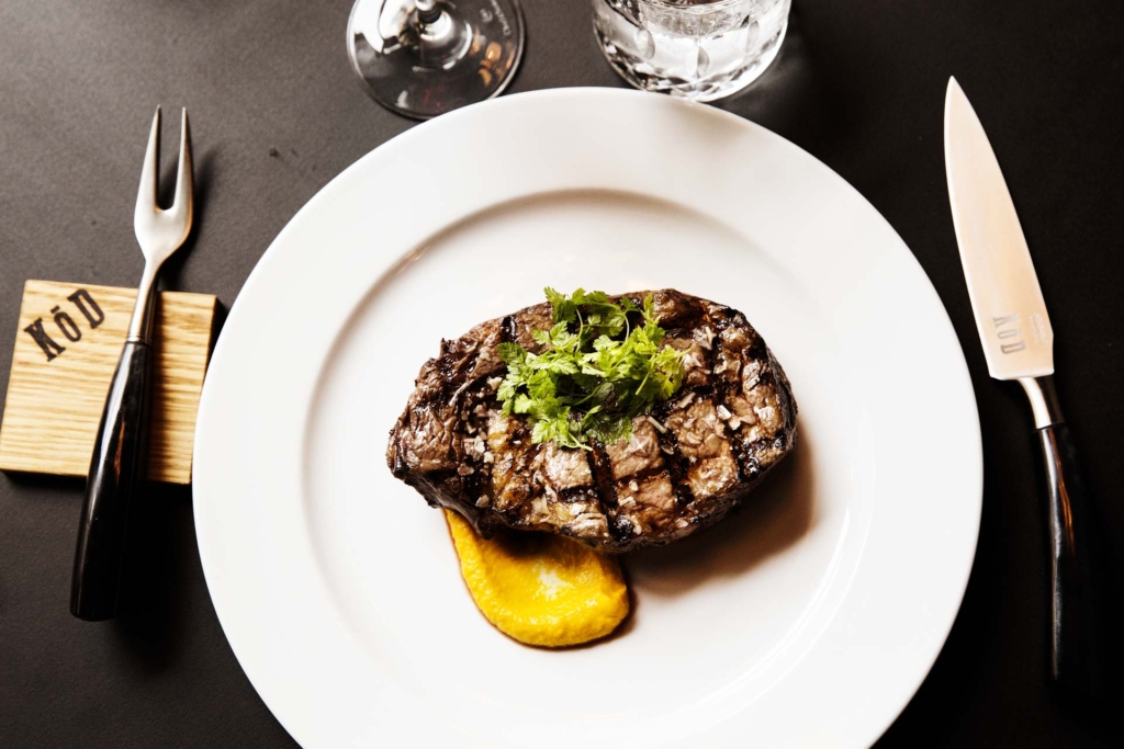 En steak hoa Köd ved åen i Aarhus