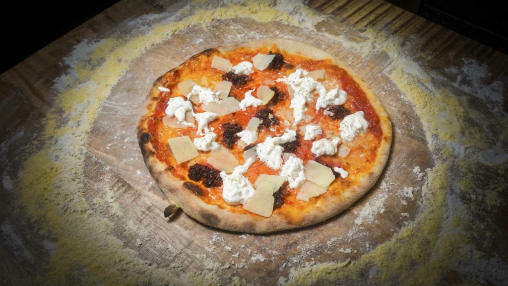 Pizza fra Via Vai i M. P. Bruuns Gade-2