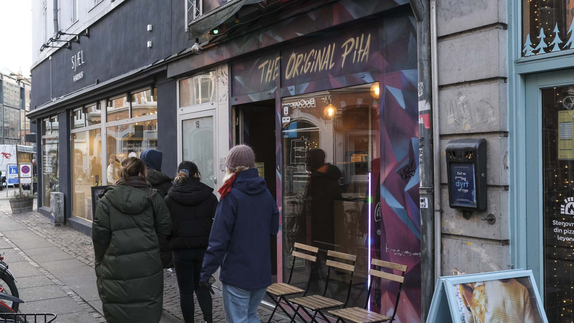 The Original Pita set udefra Guldsmedgade