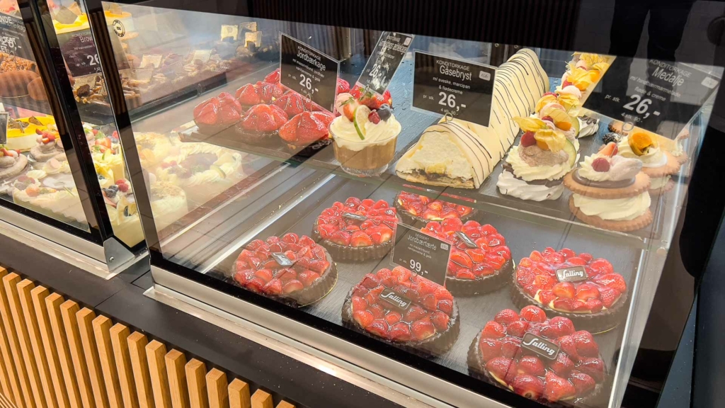 Jorb&aelig;rt&aelig;rter hos Salling Bager og Café i Aarhus