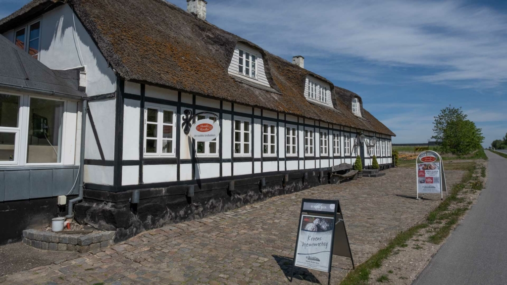 Årslev Kro set udefra