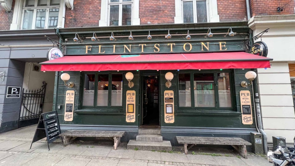 Flintstone Pub