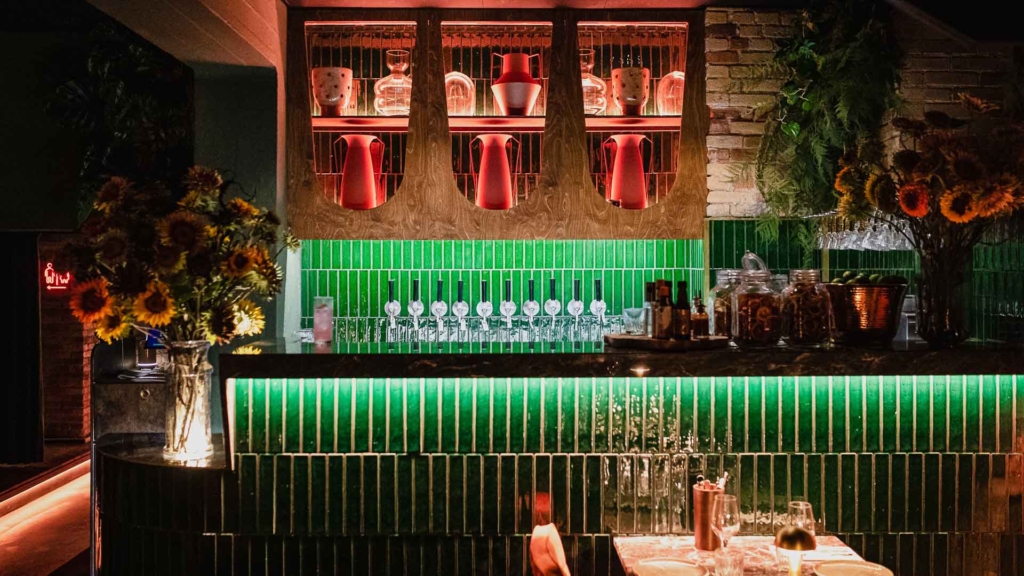 Den grønne bar hos Restaurant Cinco i Aarhus