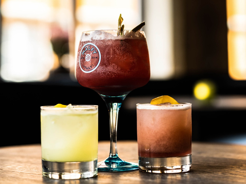 Her er tre forskellige cocktails hos PV – Kaffe & Cocktails