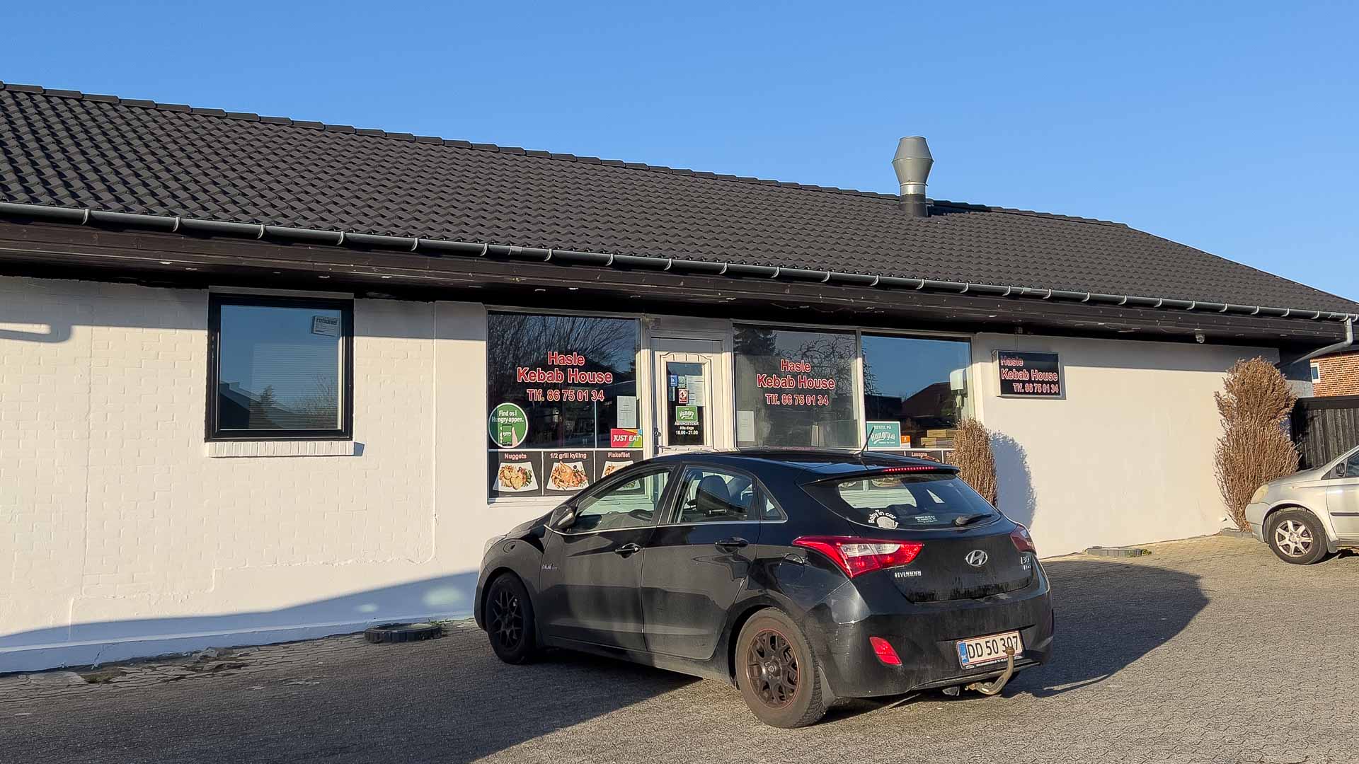 Hasle Kebab House har siden 2014 lavet fastfood til beboerne i Hasle