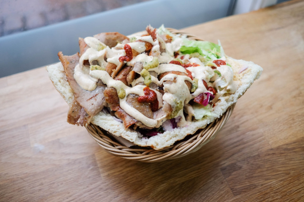 En lidt tam d&ouml;ner hos Aladdin D&ouml;ner & Sandwich