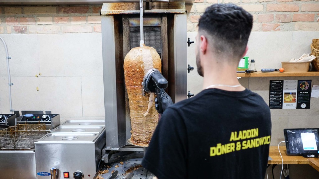 Industri-spyddet hos Aladdin D&ouml;ner & Sandwich
