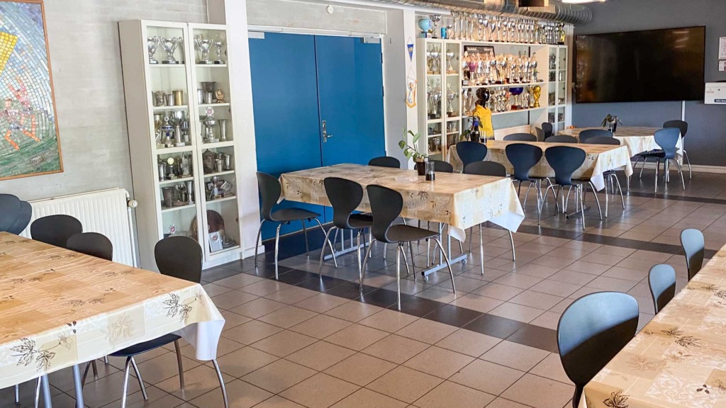 Indretningen hos Caf&eacute; Suver&auml;n