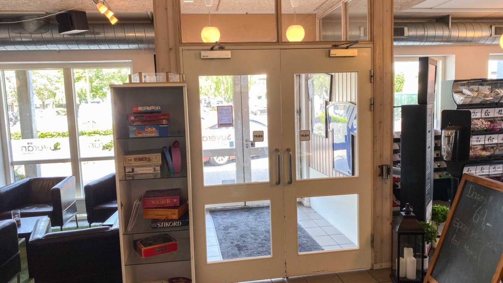 Der er massere af spil hos Caf&eacute; Suver&auml;n