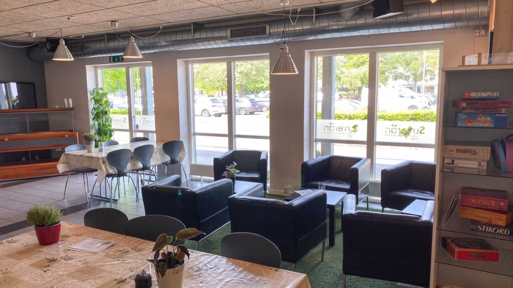 Lounge hos Caf&eacute; Suver&auml;n