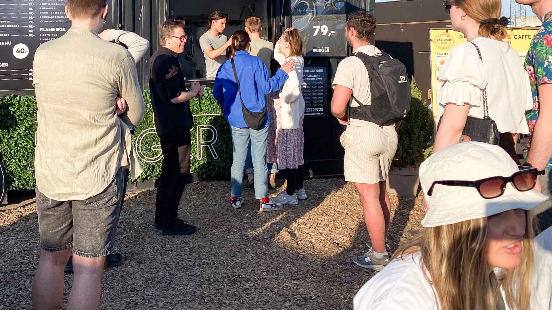 Kø foran Flame Burger på Aarhus Ø