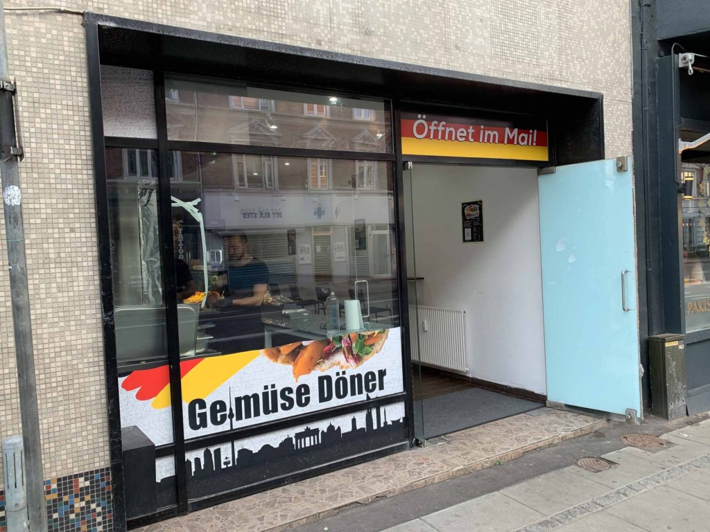 Indgangen til Berlin Gem&uuml;se D&ouml;ner p&aring; Frederiks All&eacute; i Aarhus