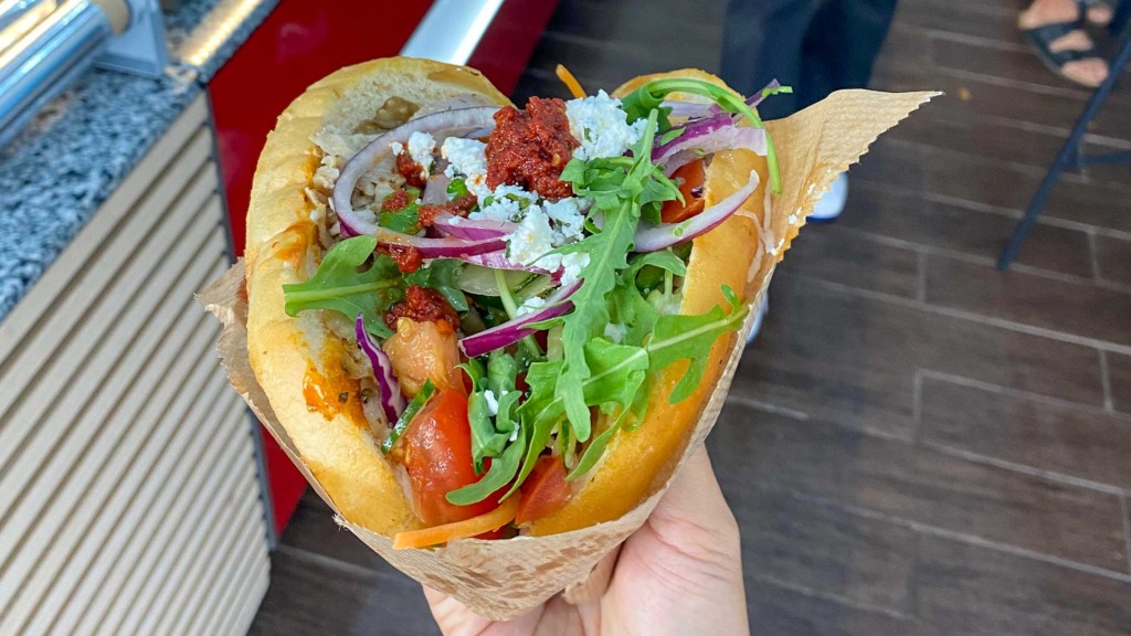 Flot d&ouml;ner hos Berlin Gem&uuml;se D&ouml;ner p&aring; Frederiks All&eacute; i Aarhus