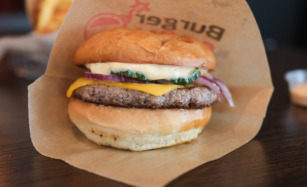 Cheeseburgeren hos Burger Boom