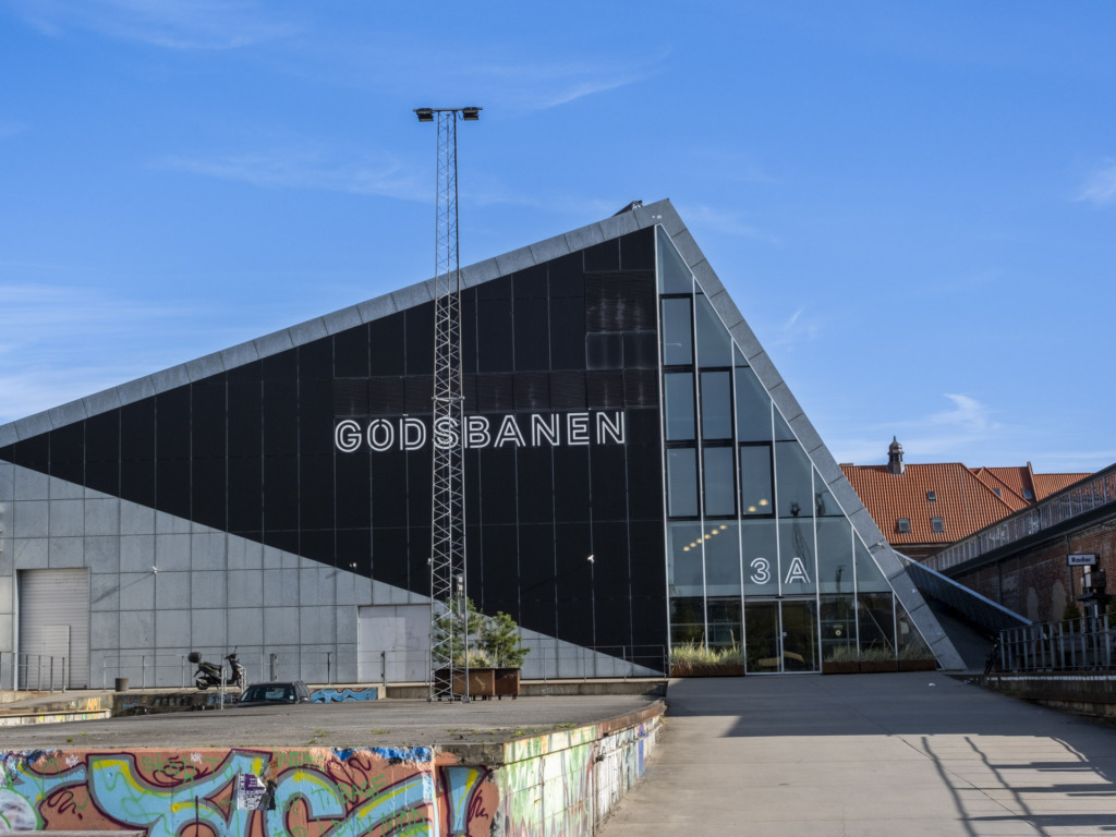 Indgangen - eller den ene af dem til Godsbanen