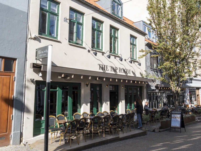 Tir na nÓg set udefra