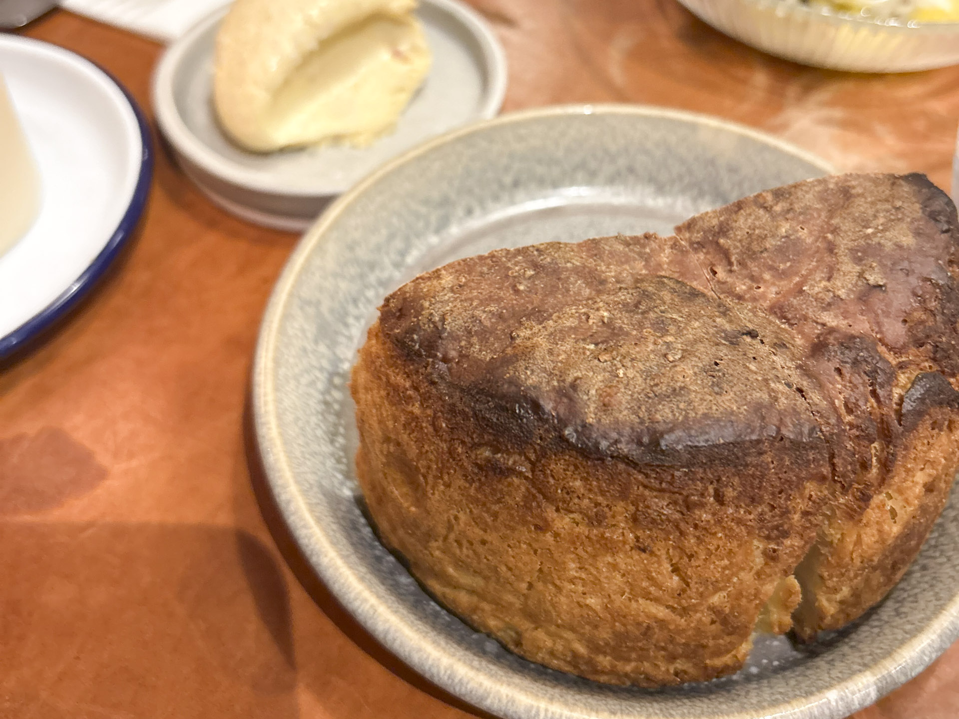 Dagens brød hos Pondus ved åen