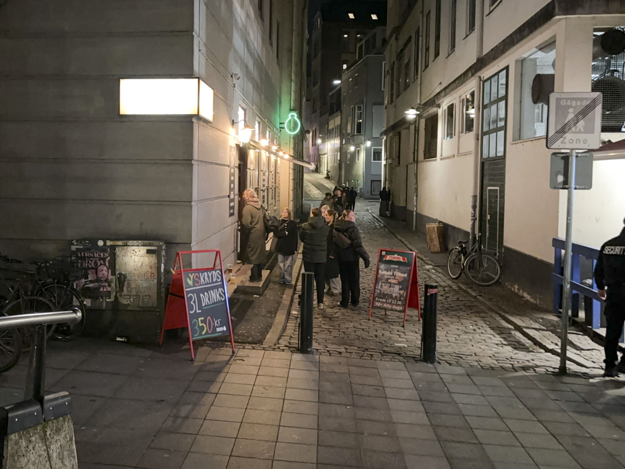 Bitter Bar ved åen i Aarhus set udefra