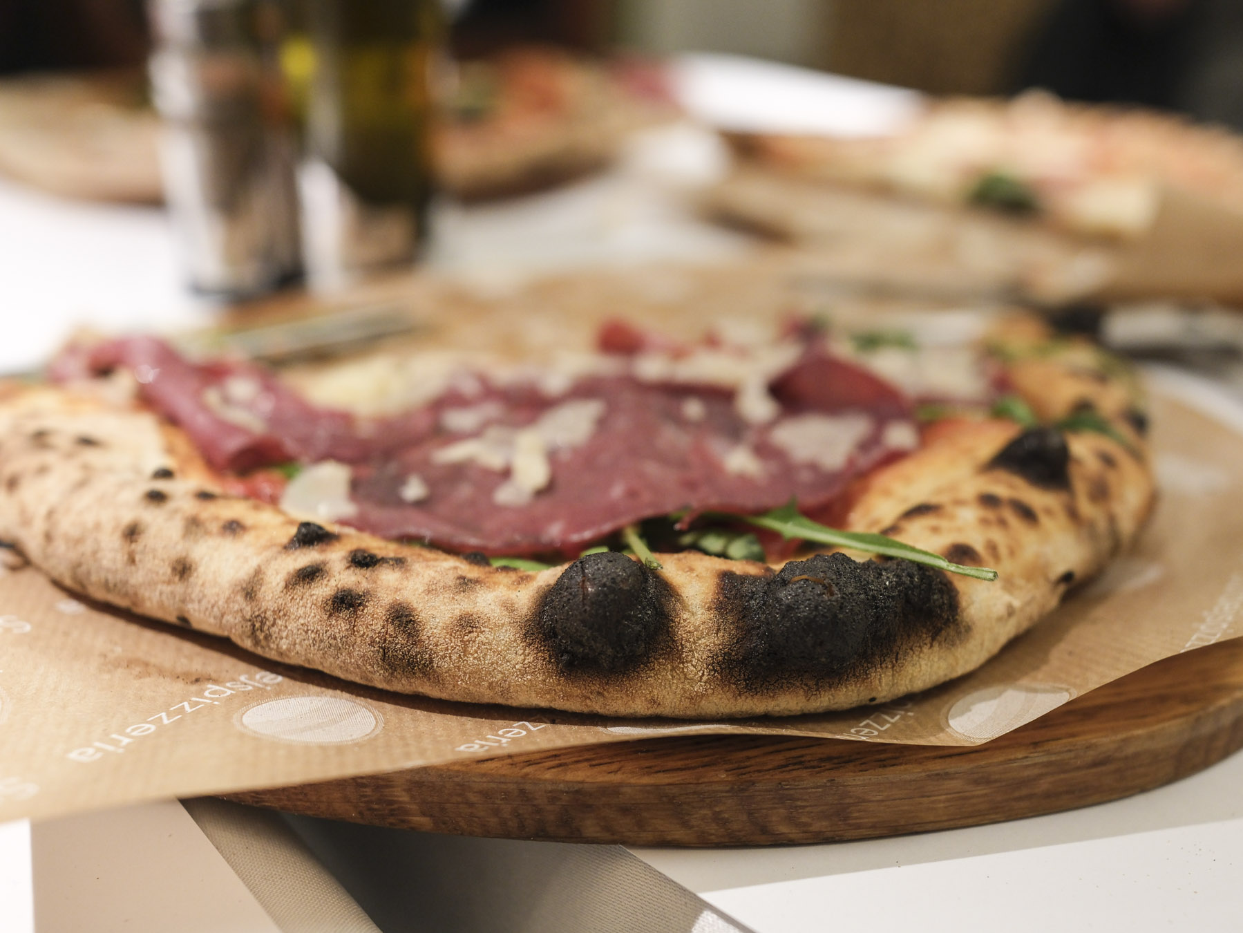 Se lige den her pizza hos Surdejspizzeria – La Casa di Antonio i Aarhus. 