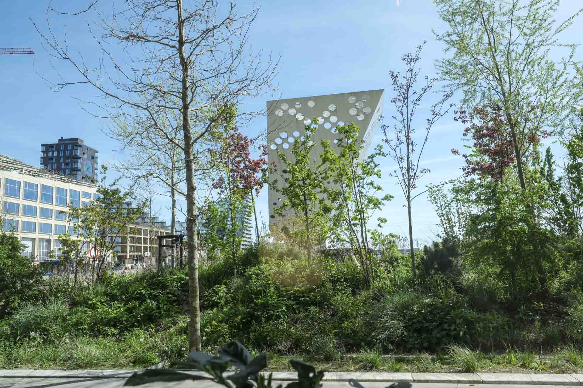 Udsigten mod havnen fra A+ Siam Sushi på Aarhus Ø.