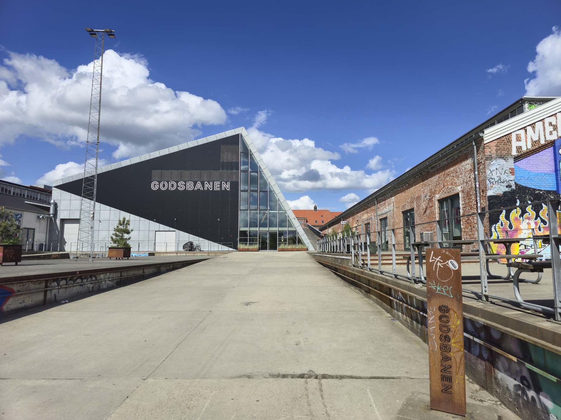 Godsbanen i Aarhus på en forårsdag