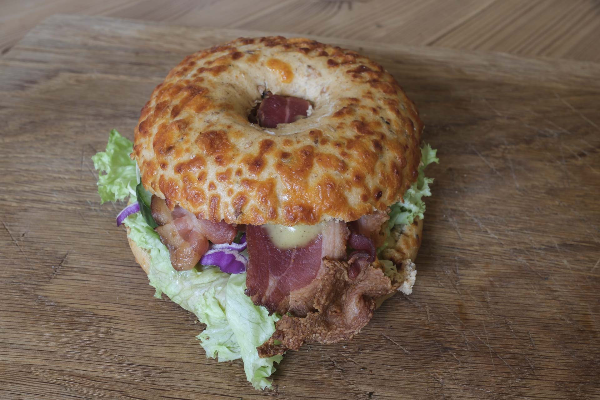 En bagel hos Toasted Sandwich & Bagel