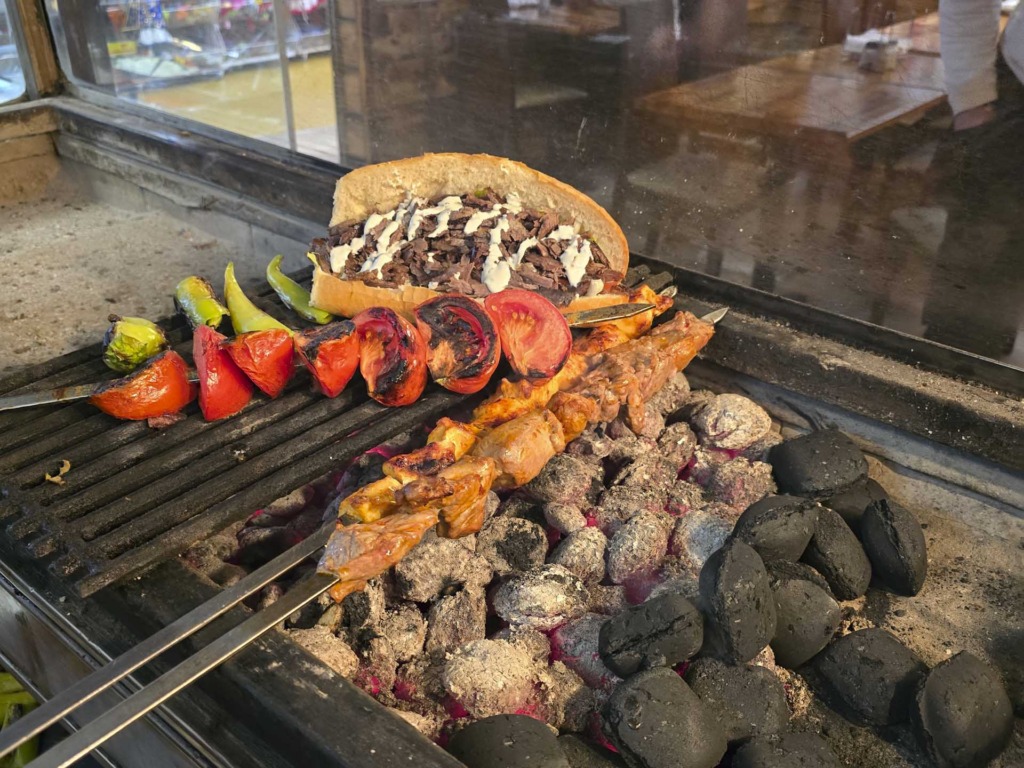 Metins Grill og grillen