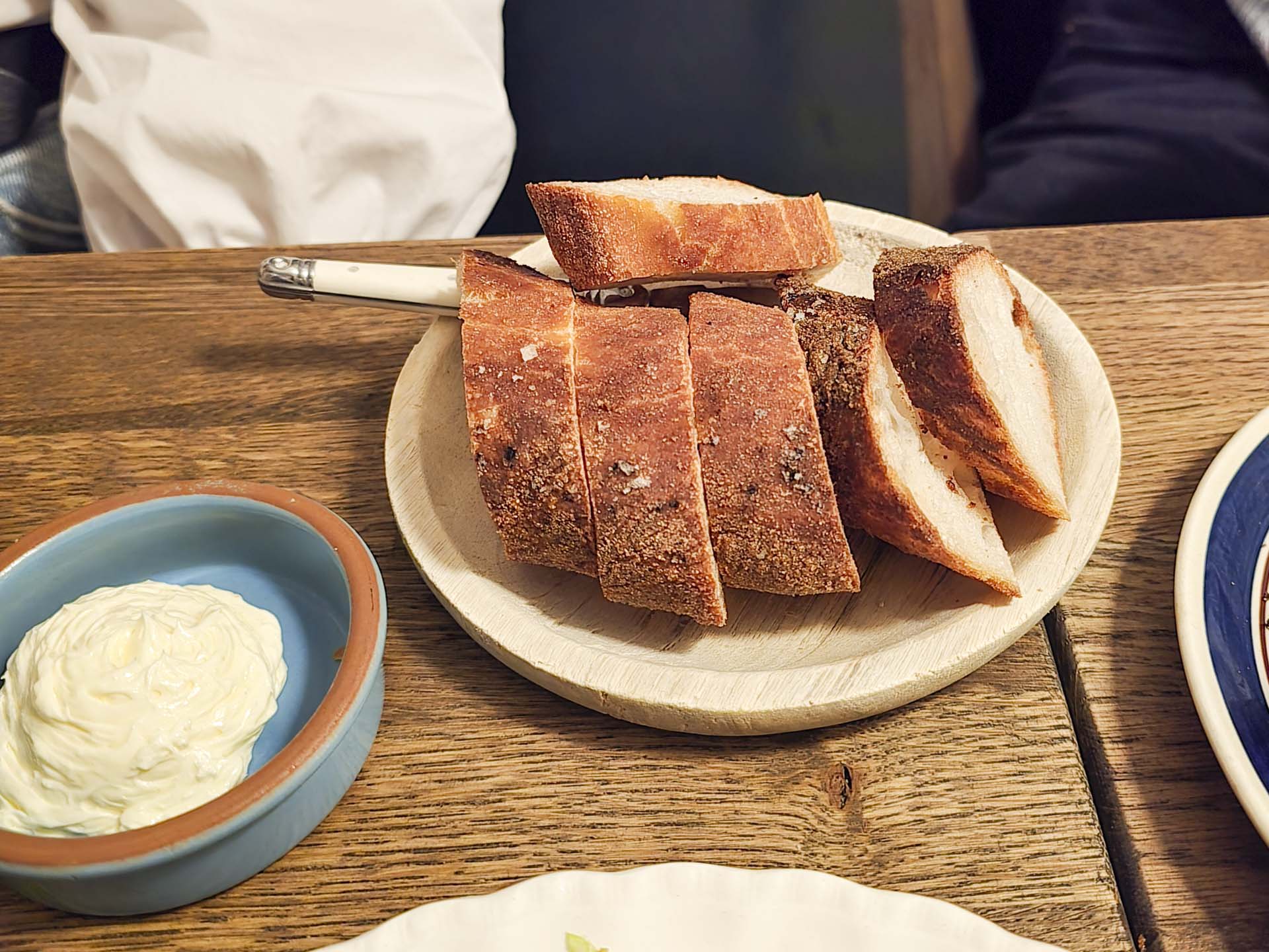 Brød og smør hos Restau74 i Aarhus