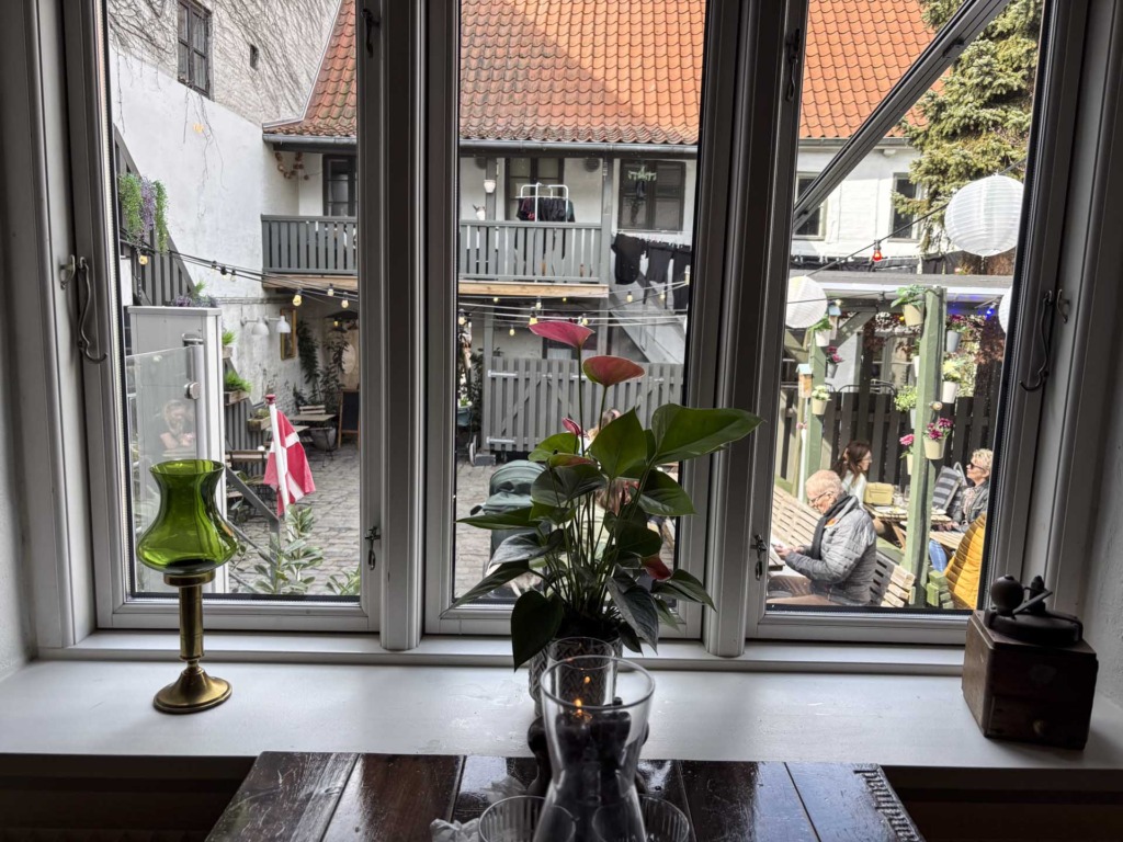 Gårdcaféen i Studsgade i Aarhus-3