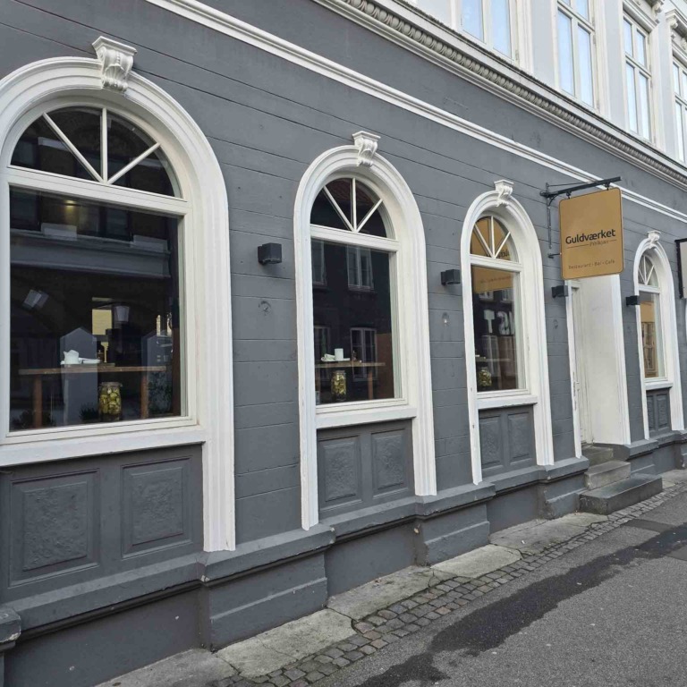 Guldv&aelig;rket i Mejlgade-2
