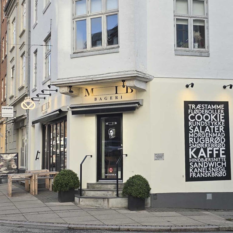 Indgangen til MIBbageri i Tordenskjoldsgade på Trøjborg