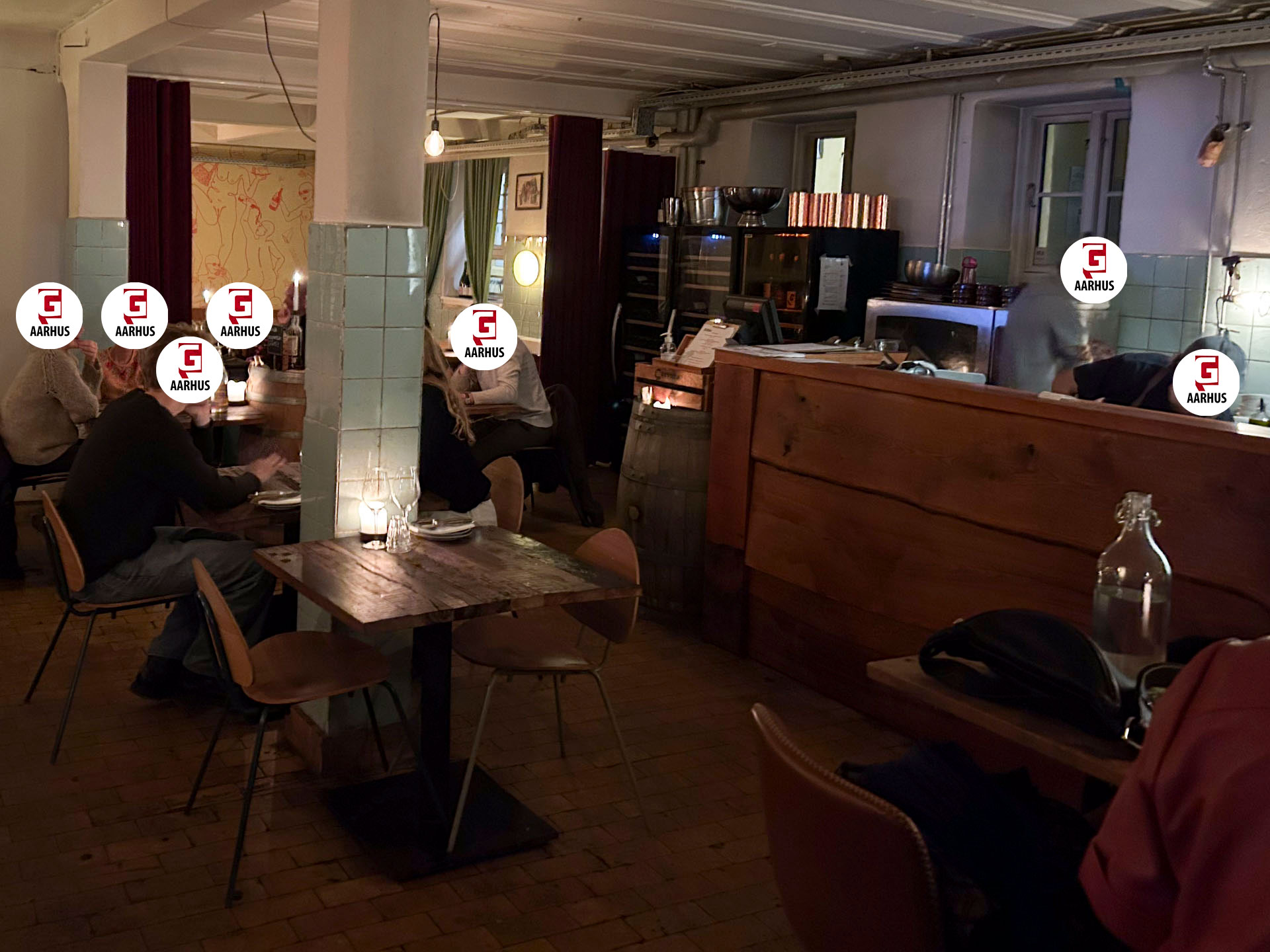 Indretning og gæster hos MasVino