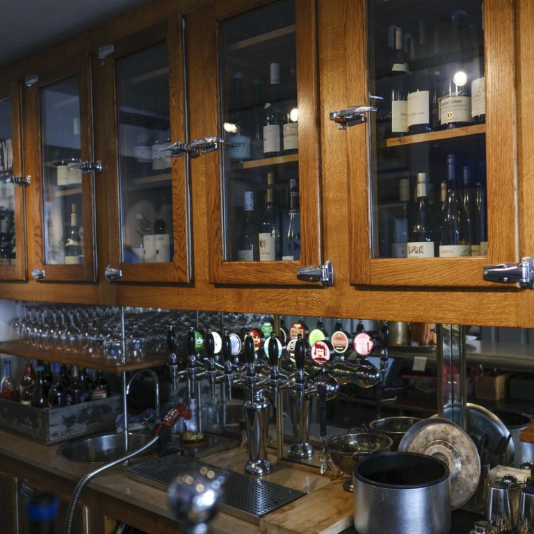 Mefisto Restaurant & Gårdhave 20-4