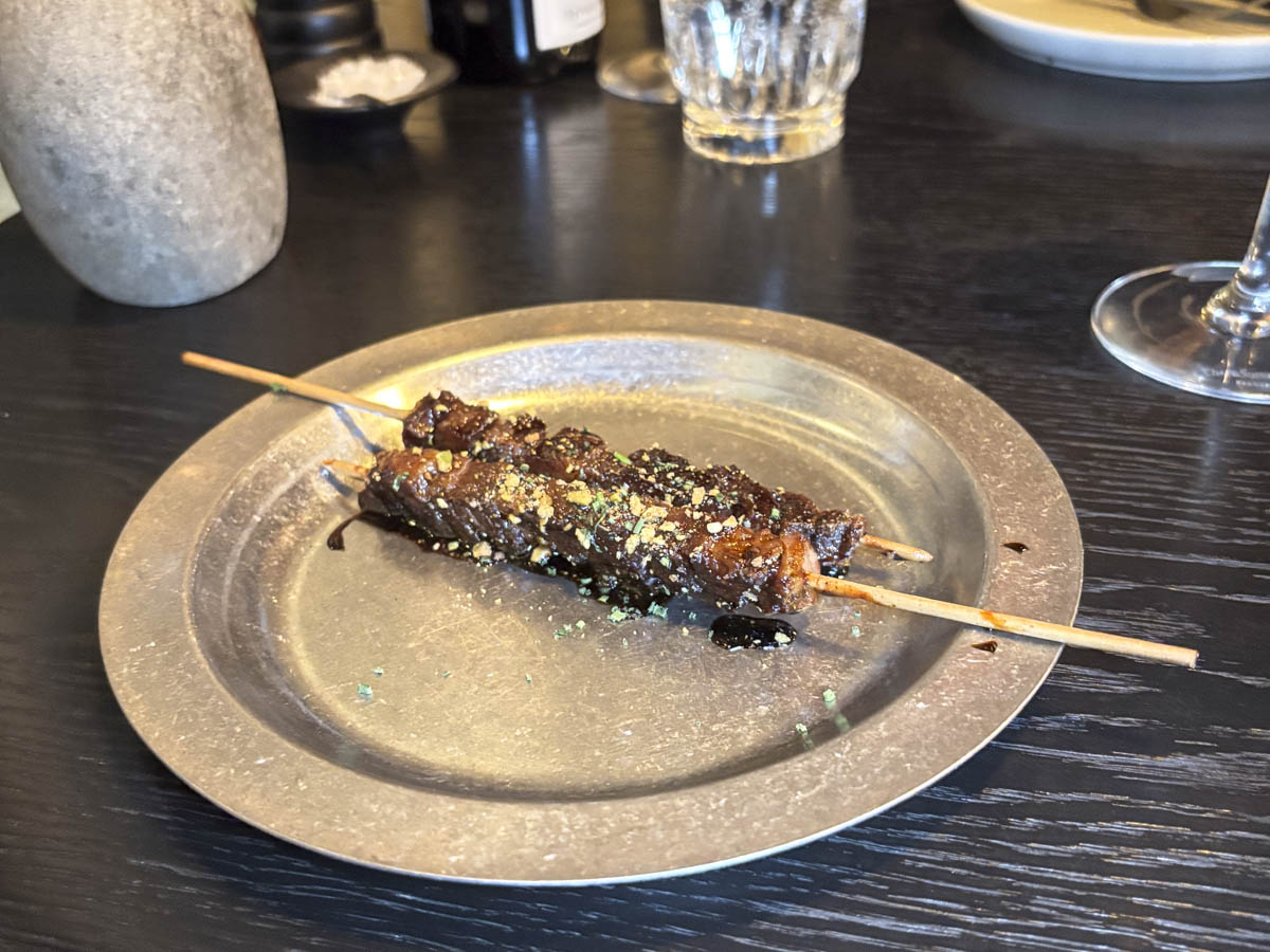 Ibérico-gris med pistacie hos Mundo i Aarhus C